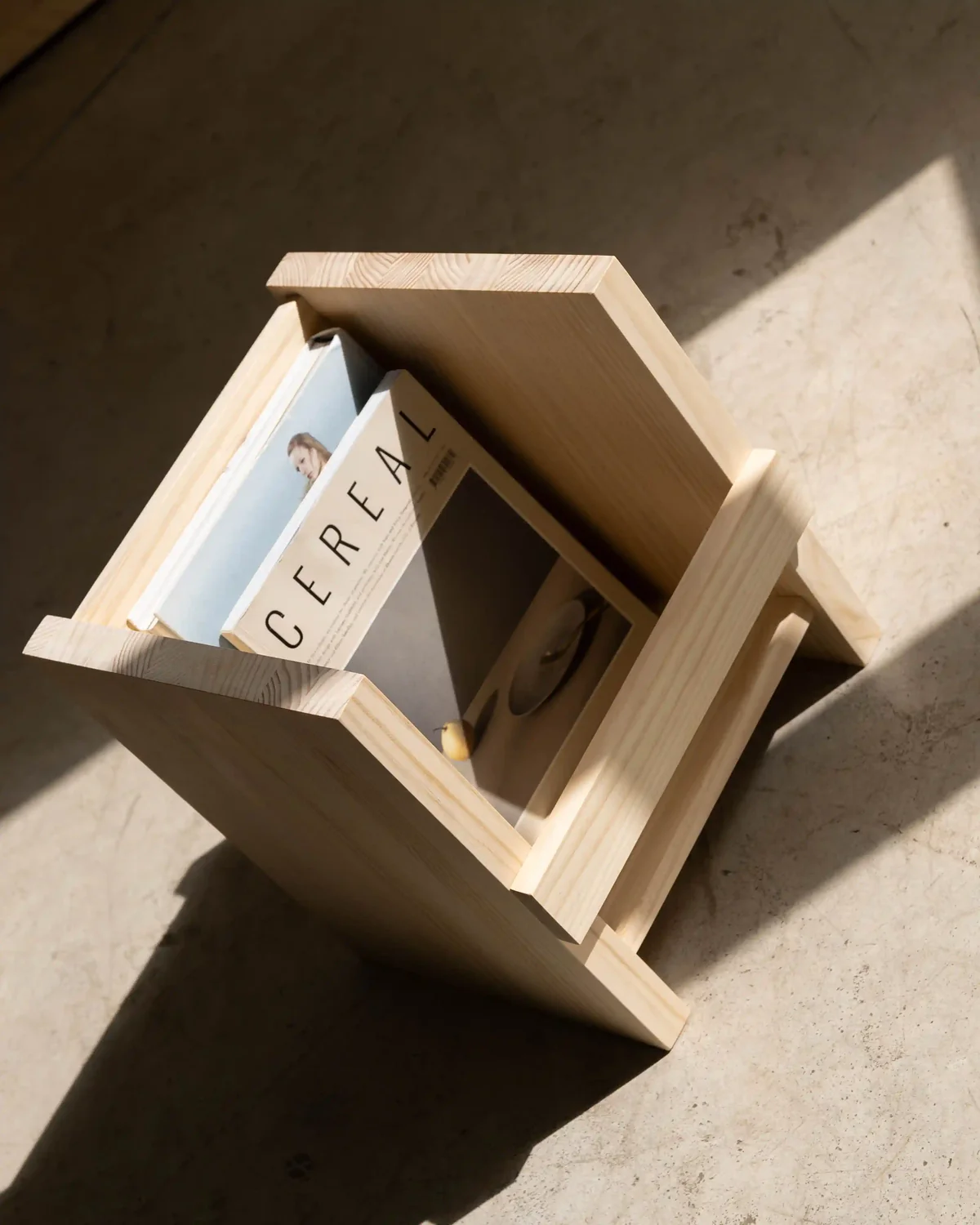 Oliva solid wood magazine rack 39 x 29.2 cm - Image 3