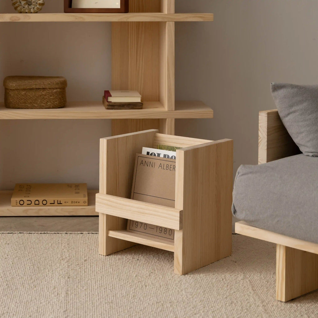 Oliva solid wood magazine rack 39 x 29.2 cm